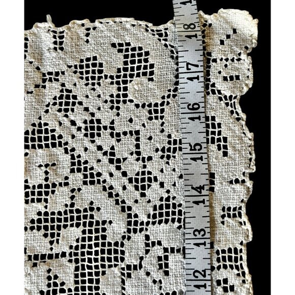 Antique Filet Bosa Lace Placemats Set Of 2 From Sardinia Italy - Picture 2 of 10